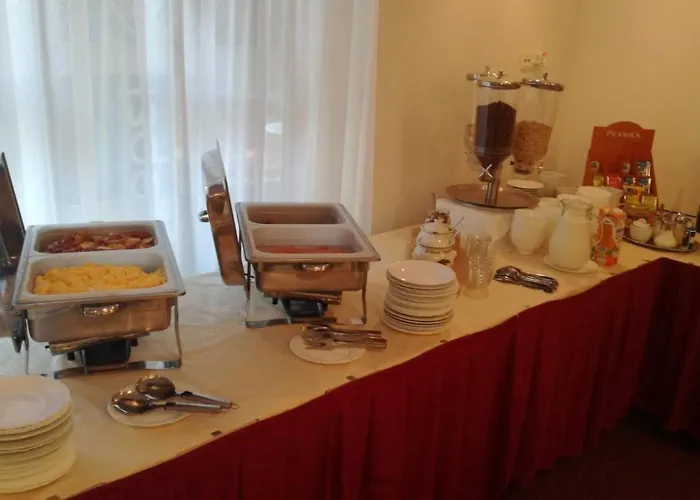 Hotel Aranysas Bungallo Alsóörs